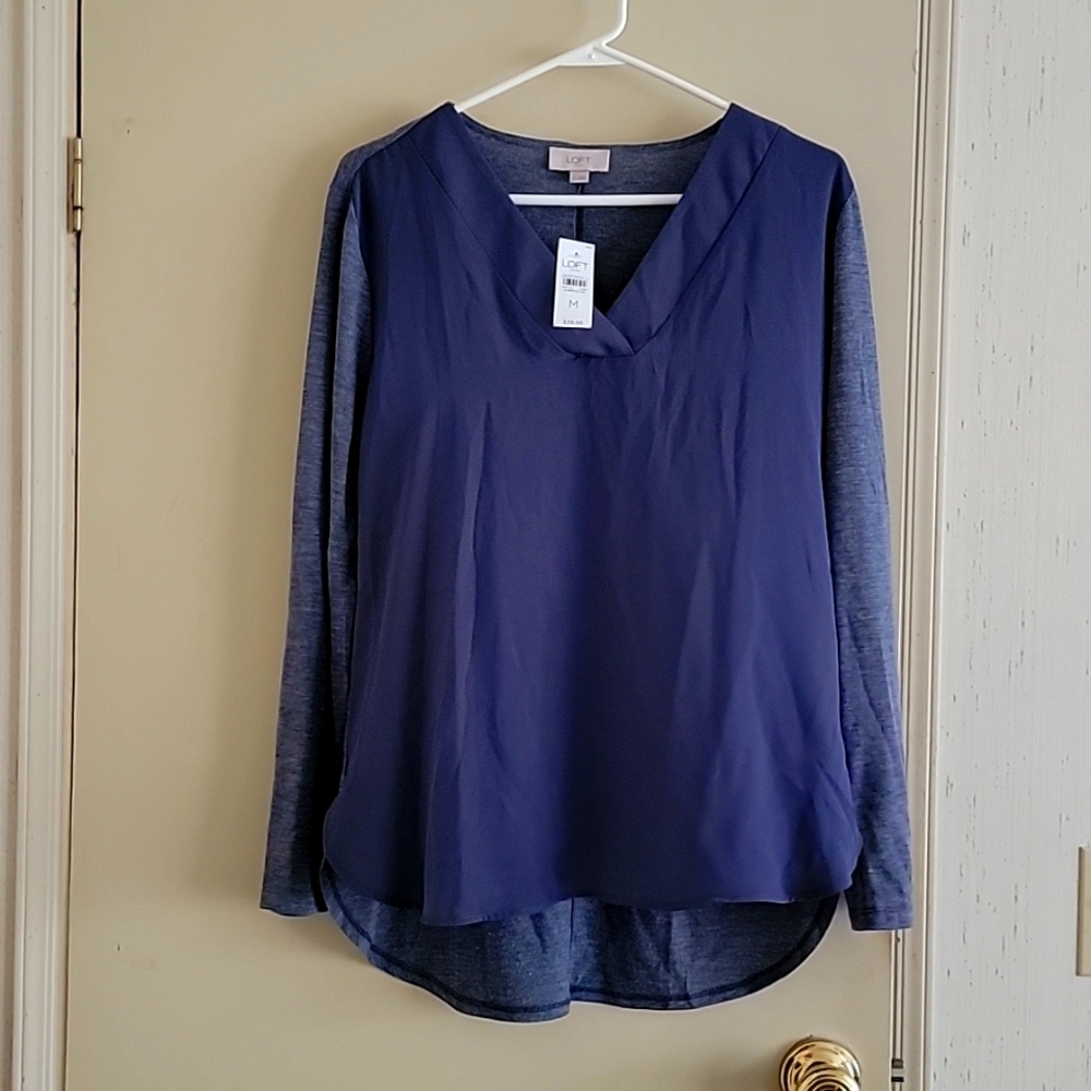 Women's Loft Ling Sleeve Tunic Style Shirt. Purple, Size Medium